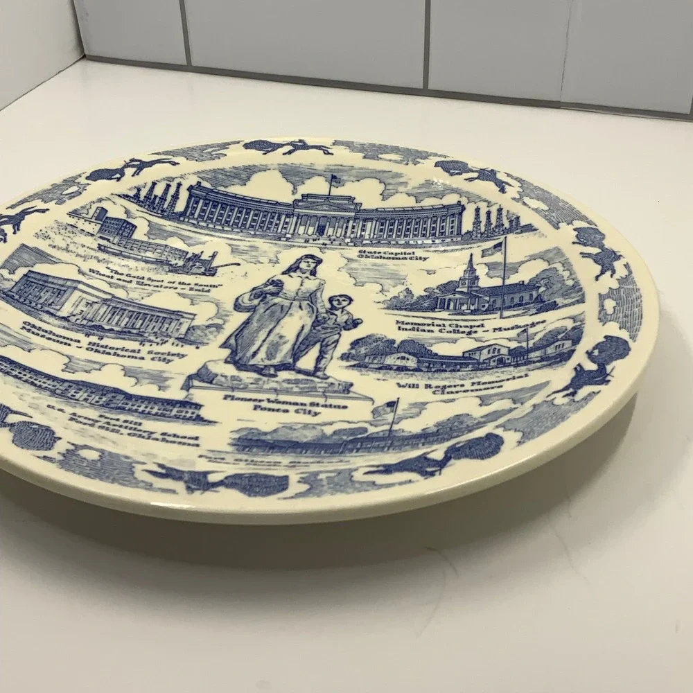 Vintage Vernon Kilns Oklahoma Heart of the Great Southwest Ceramic Blue 10.5in